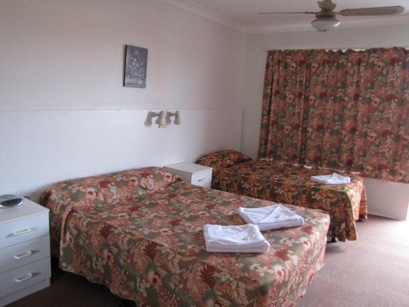 Motel Hi-craft